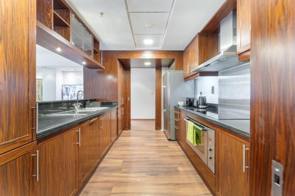 Majestic Duplex With Burj Khalifa View In Downtown Apartamento Dubái