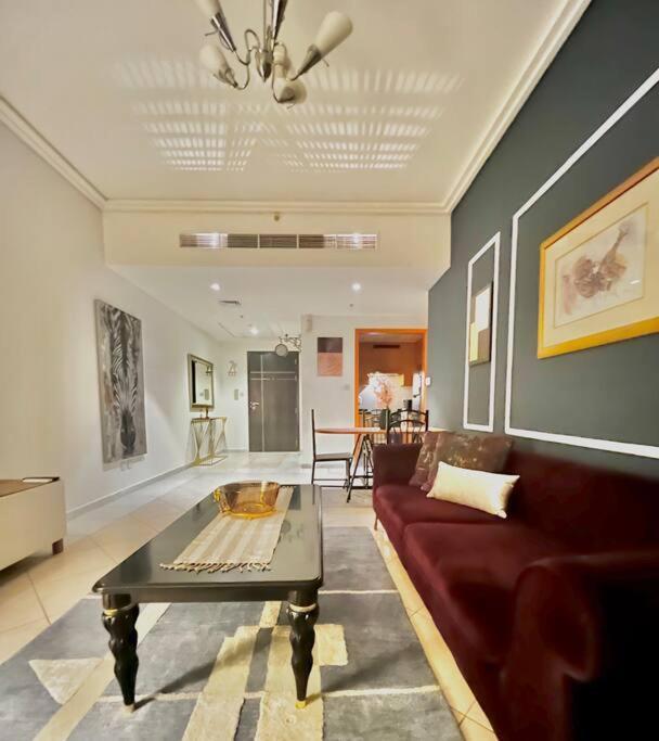 Apartamento Chic 3 Bedroom *