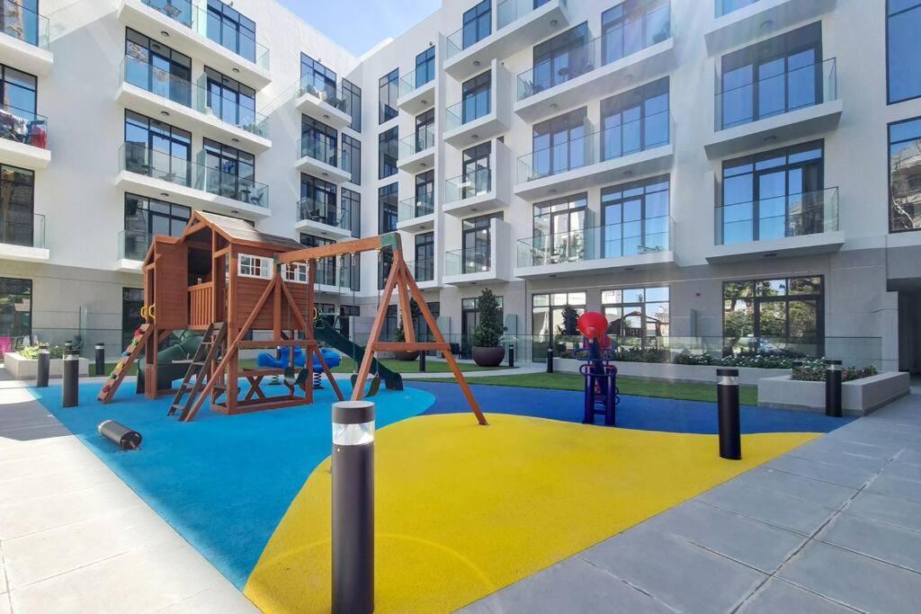 Stylish Brand New Studio In Pantheon Elysee 2 In The Heart Of Jvc Holiday home Dubai
