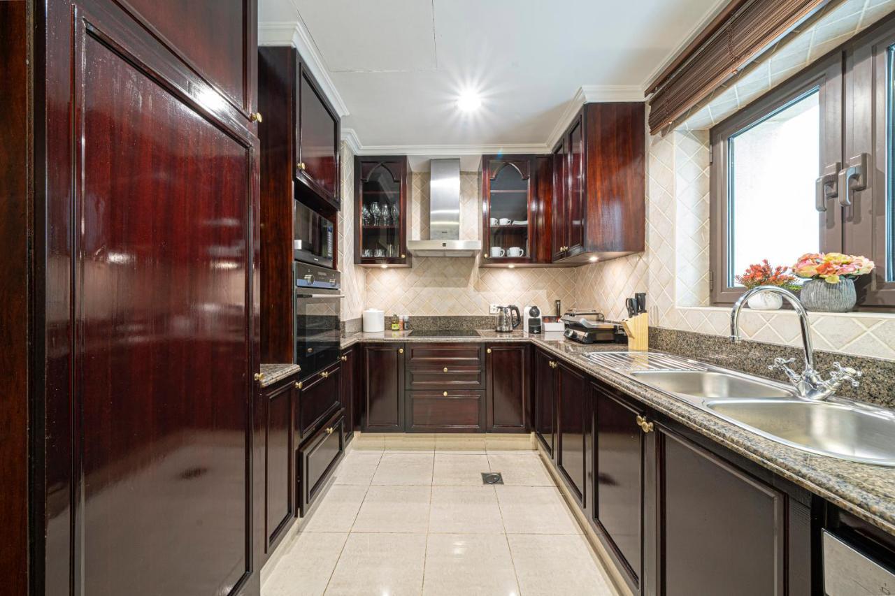 Artsy One Bed -5mins To Mall, Burjkhalifa Apartment