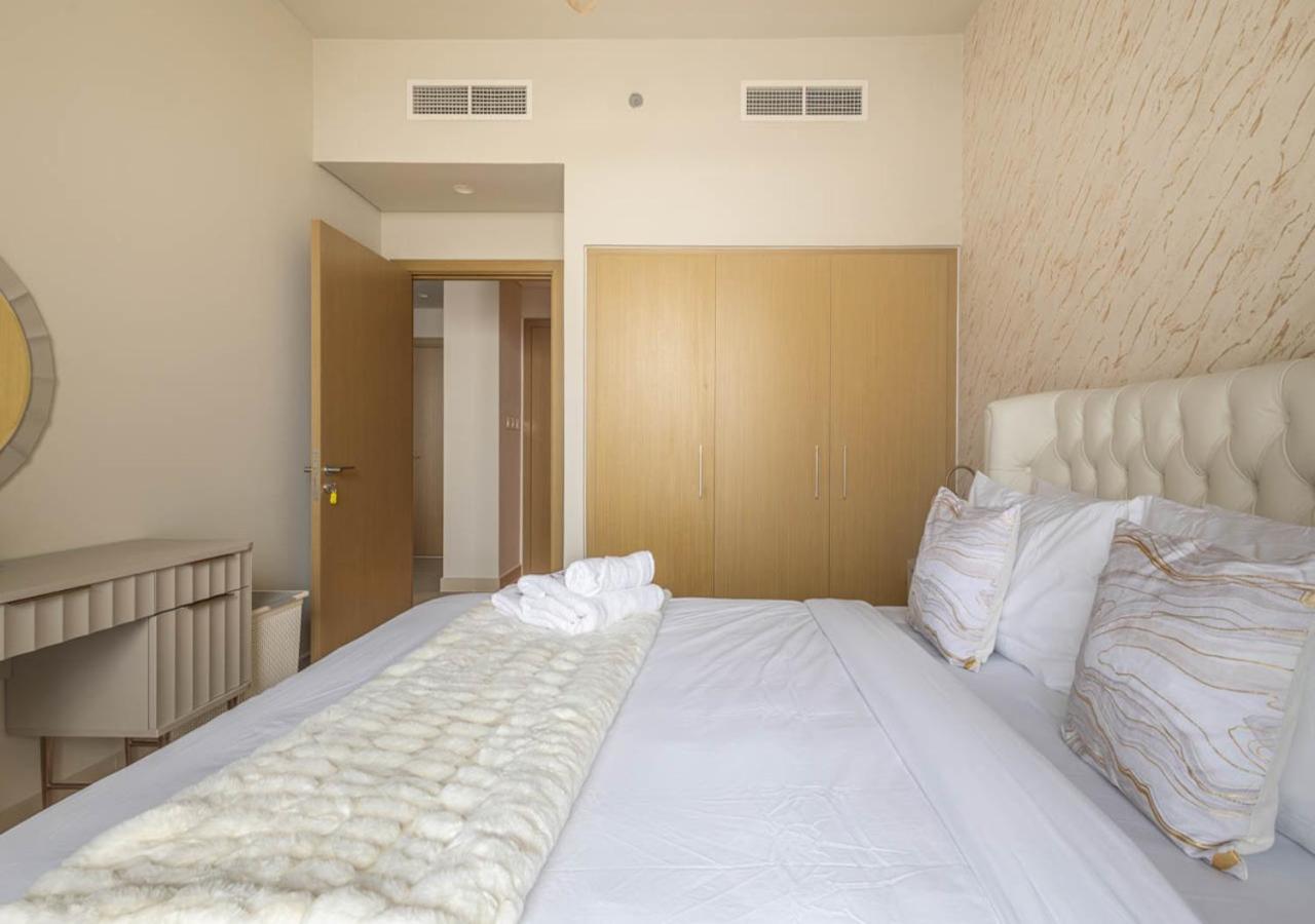 Nasma Luxury - Harbour Gate Tower 1 * Dubái