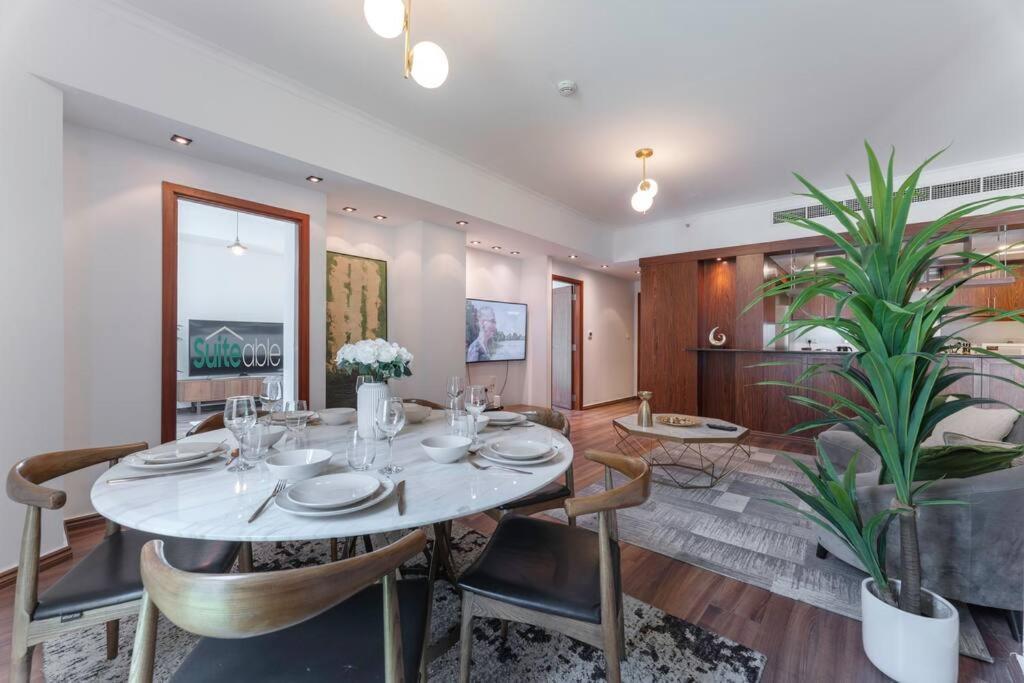 Majestic Duplex With Burj Khalifa View In Downtown Apartamento Dubái