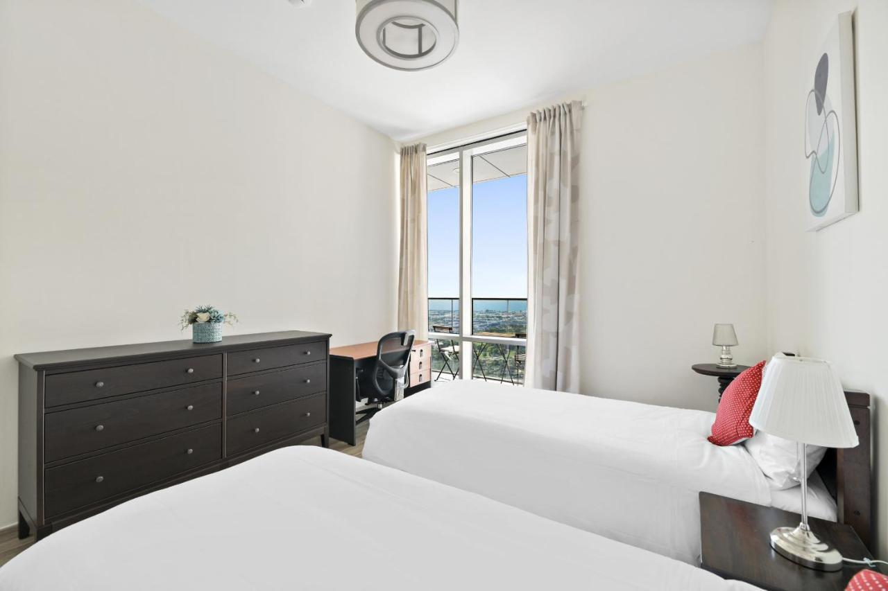 Vayk - Spacious Two Bedroom Near Canal Dubaï