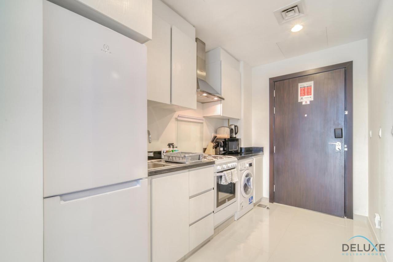 Apartamento Urban Studio At Damac Celestia B South By Deluxe Dubái