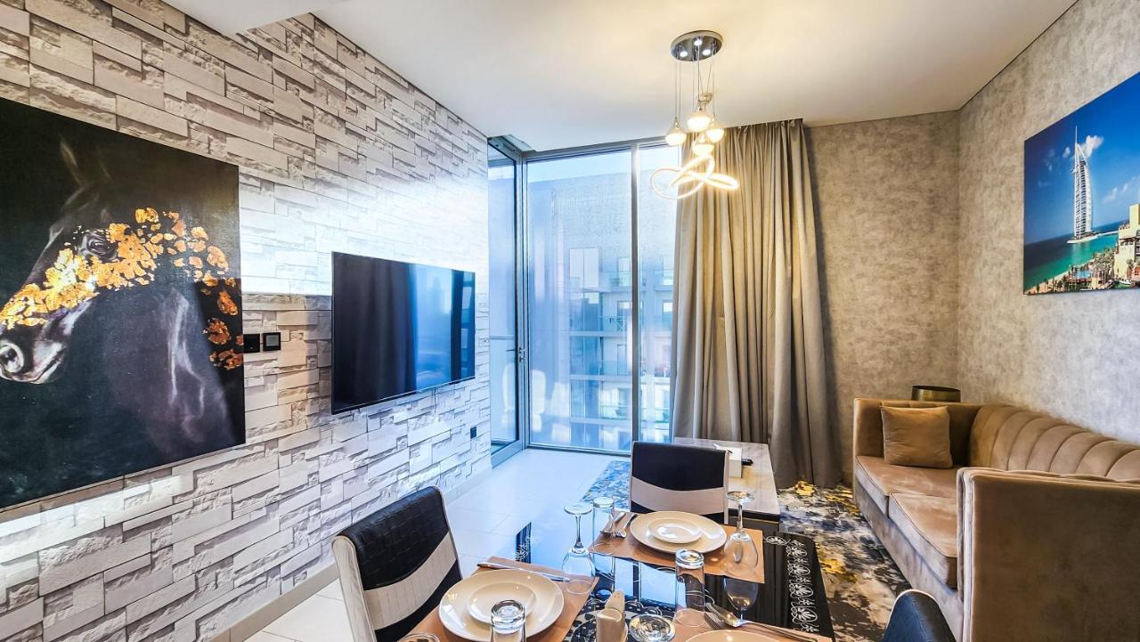 Apartemen By Latinem Luxury 1br Cvr B3202 Near Burj Khalifa *