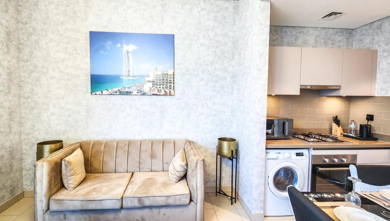 By Latinem Luxury 1br Cvr B3202 Near Burj Khalifa * Dubai