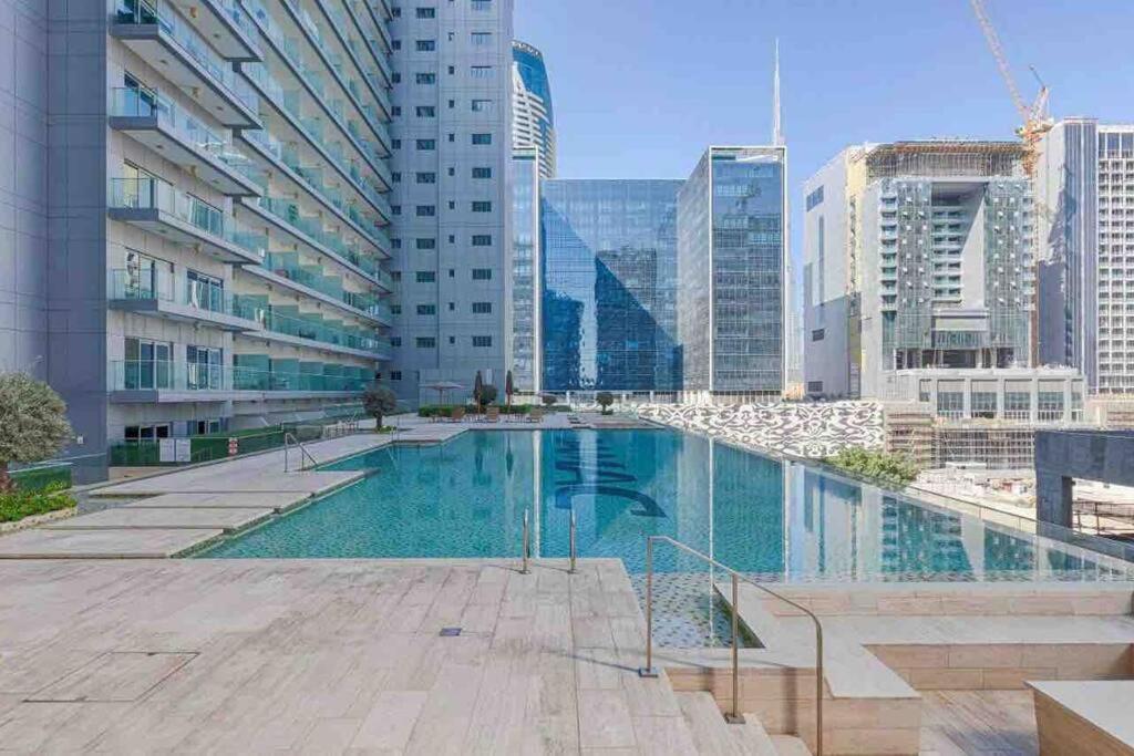 5* Studio, 10min Walk To Mall, 1min Bay Sqr Lägenhet *