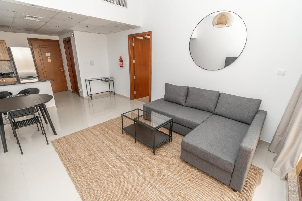 Apartamento Residences At Elite Sports City Dubái