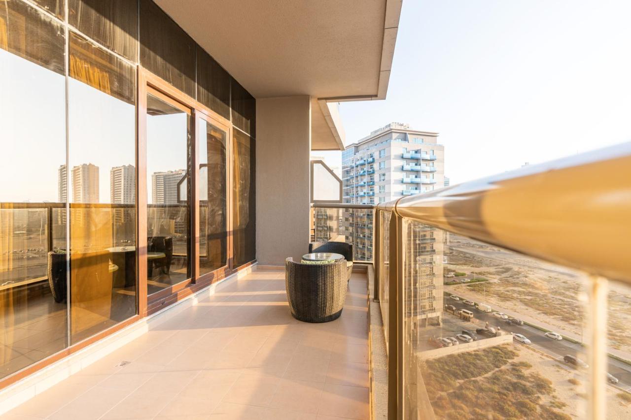 Apartamento Residences At Elite Sports City Dubái