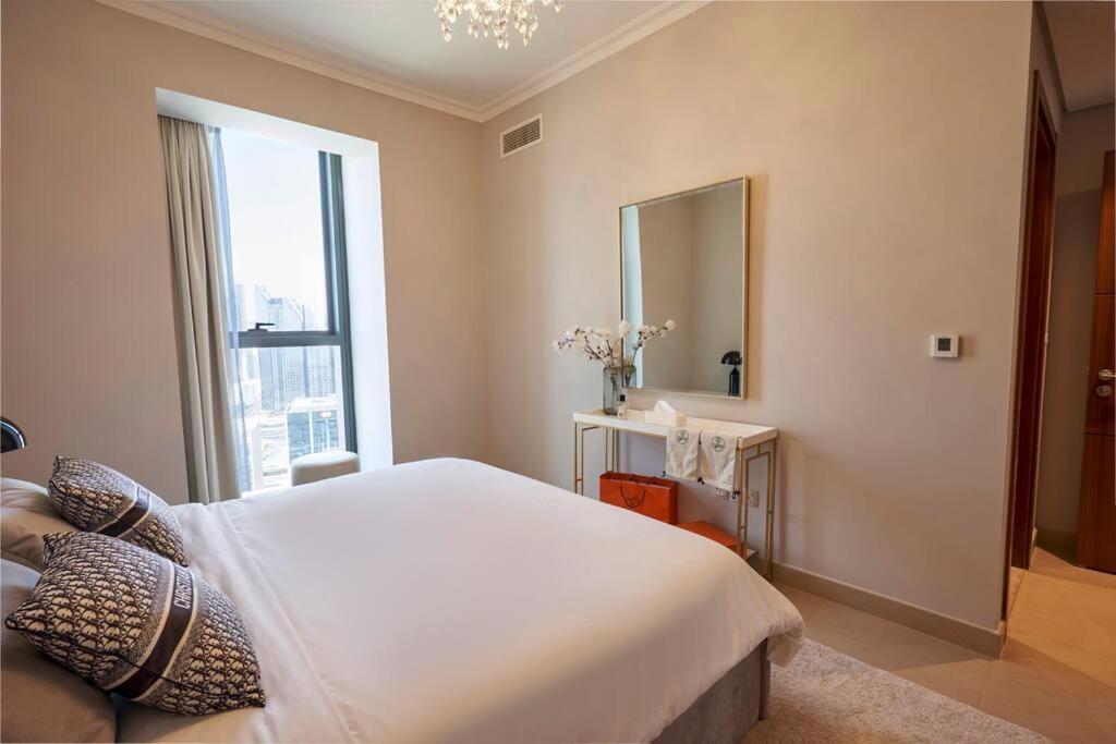 Larbi Breathtaking Burj And Fountain View Luxurious 2 Bed * Dubaï