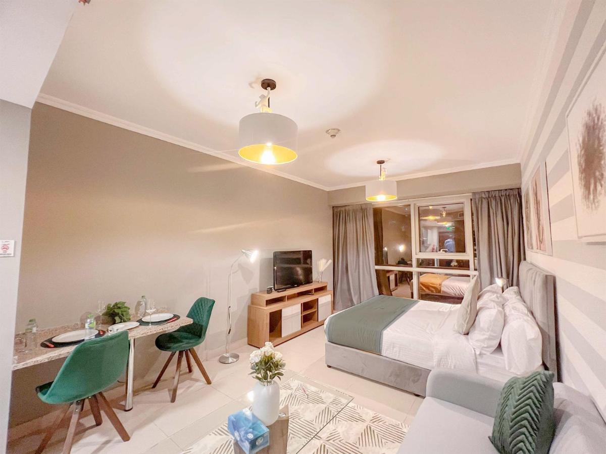 Cosmos Living Stylish Near Marina Apartemen