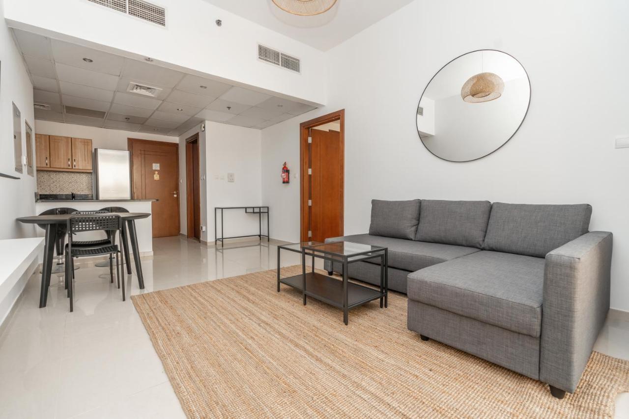 Apartamento Residences At Elite Sports City Dubái
