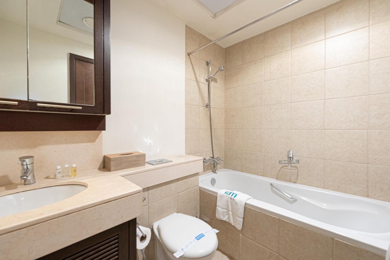 Fam Living - The Residences Tower - Burj Khalifa & Fountain Views Dubái