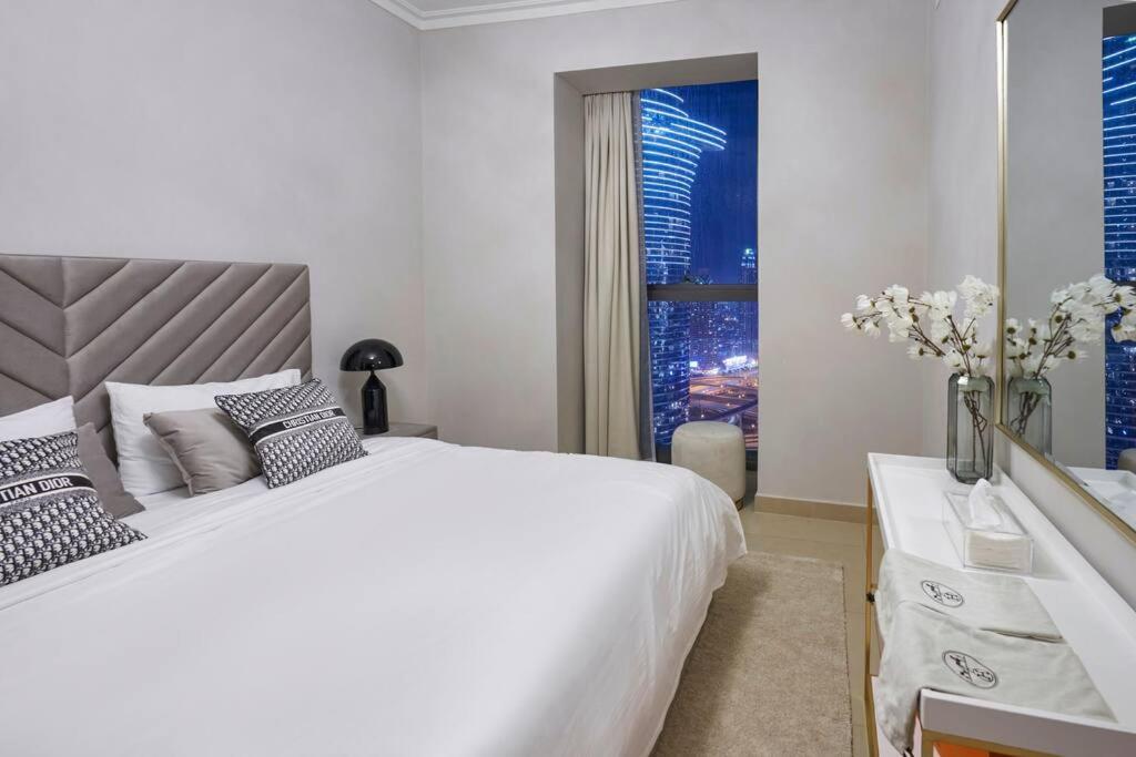 Appartement Larbi Breathtaking Burj And Fountain View Luxurious 2 Bed Dubaï