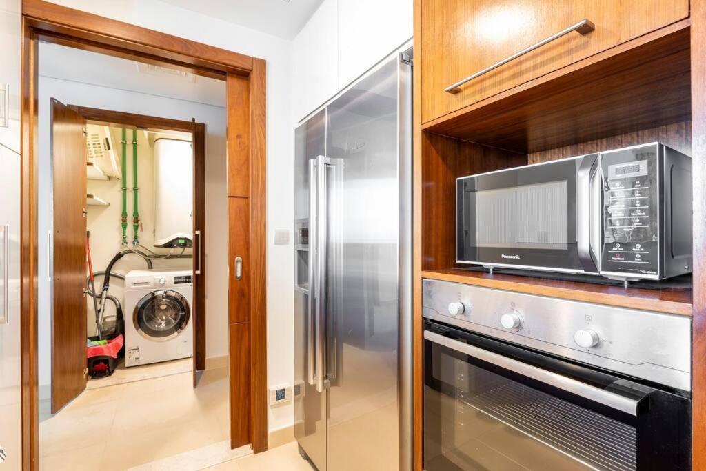 Larbi Breathtaking Burj And Fountain View Luxurious 2 Bed Appartement Dubaï