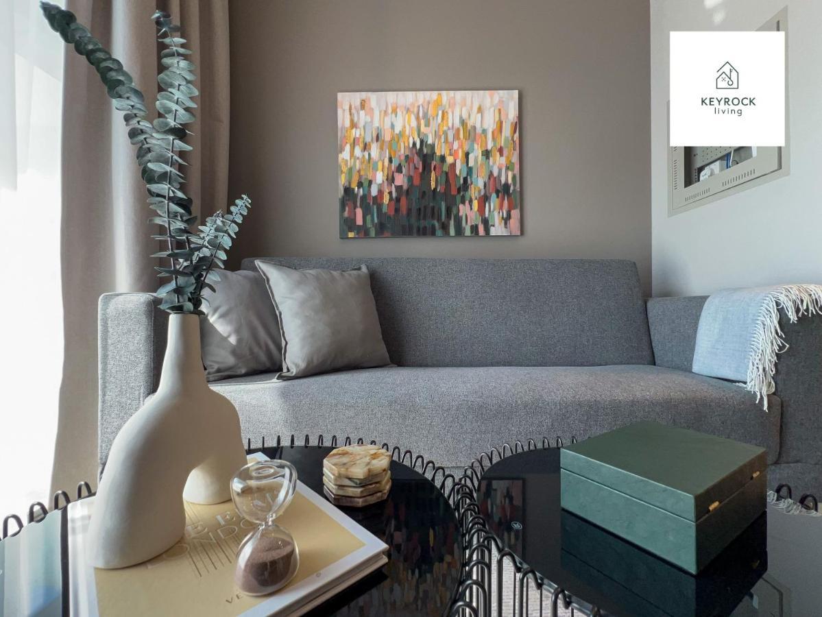 Keyrock Living - 1 Bedroom - Business Bay - Near Metro Station - Zada Tower Lägenhet
