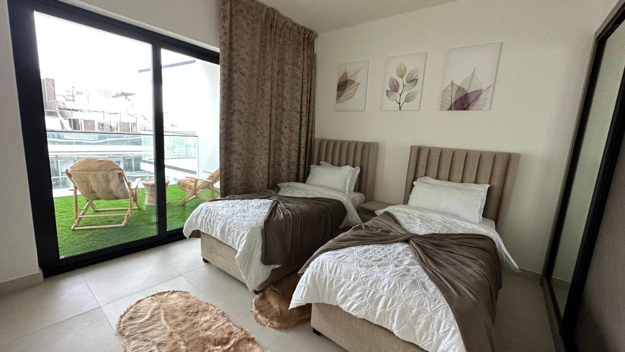 Luxury 2 Bedrooms 5 Minutes From Burj Khalifa Apartment Dubai