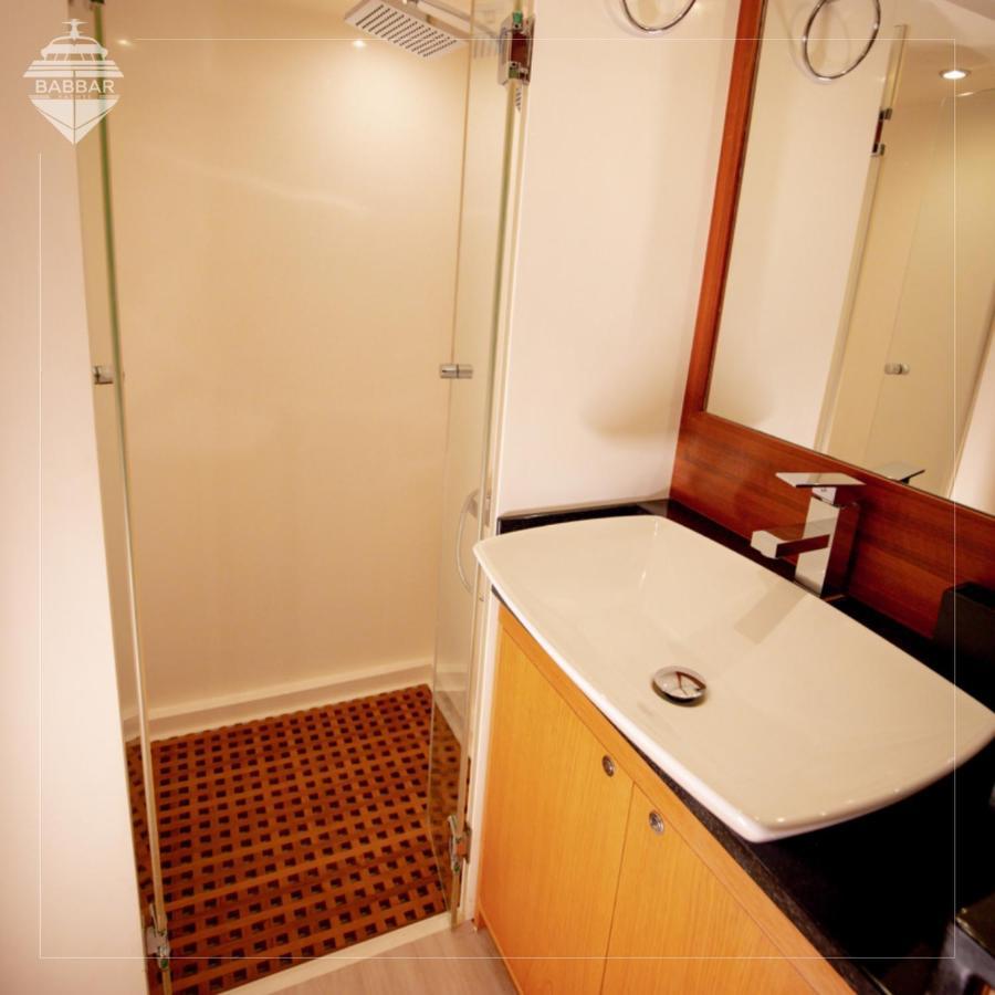 Babbar Yachts Bateau-hôtel
