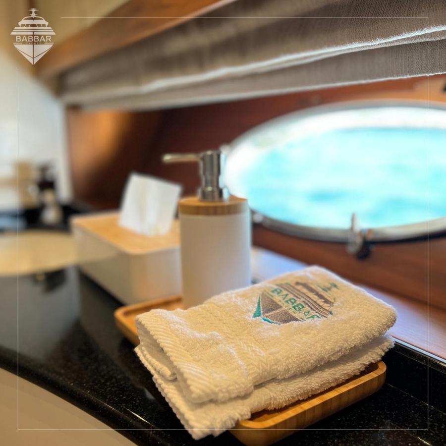 Bateau-hôtel Babbar Yachts Dubaï