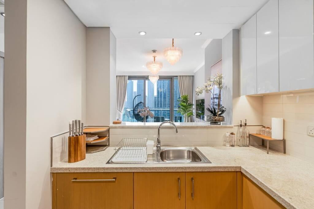 Larbi Breathtaking Burj Khalifa & Fountain Luxurious 1br Appartement