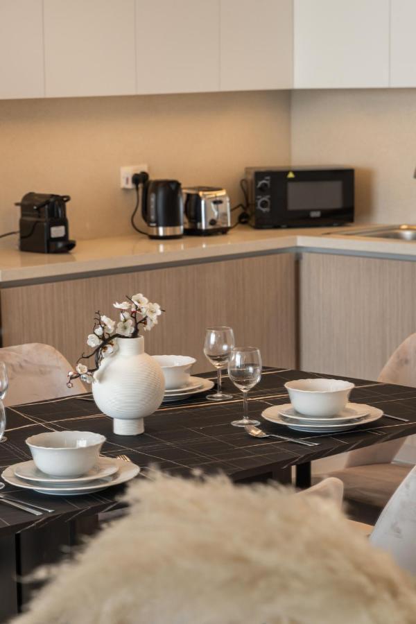 Apartamento With Burj Khalifa And Water View In Creek Harbour Dubái