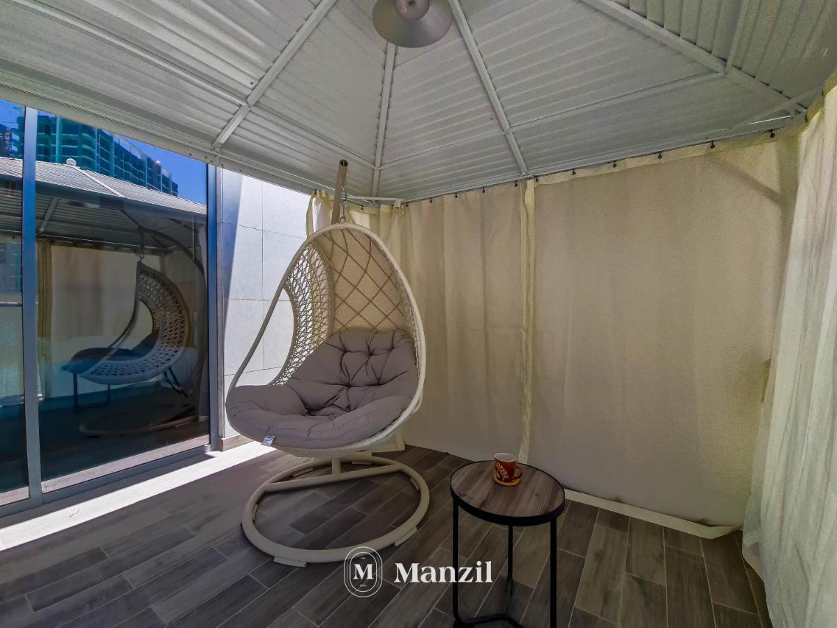 Stylish Waterfront 1 Bedroom W Pvt Near Downtown * Dubaï