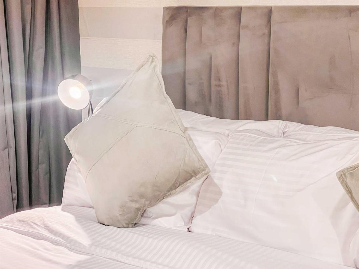 Apartemen Cosmos Living Stylish Near Marina *