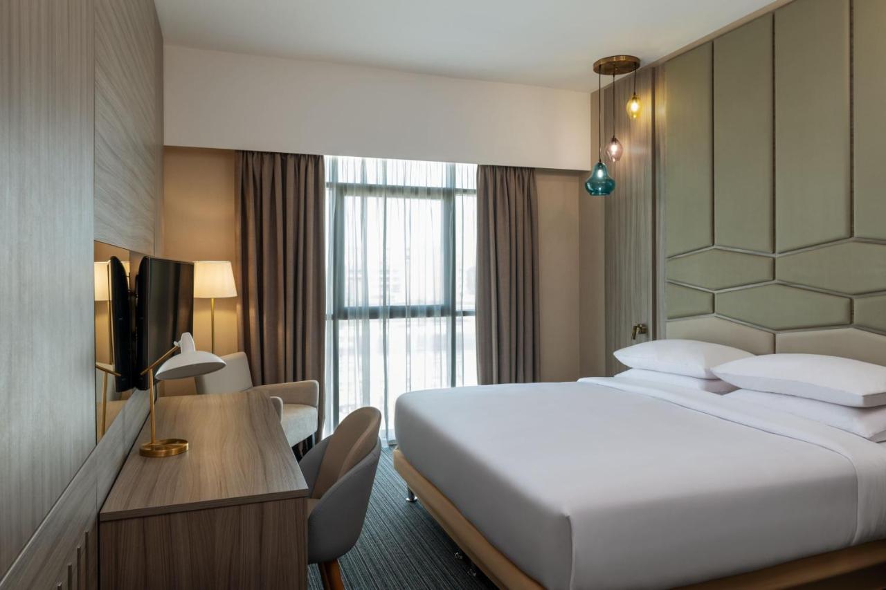 Four Points By Sheraton Production City,