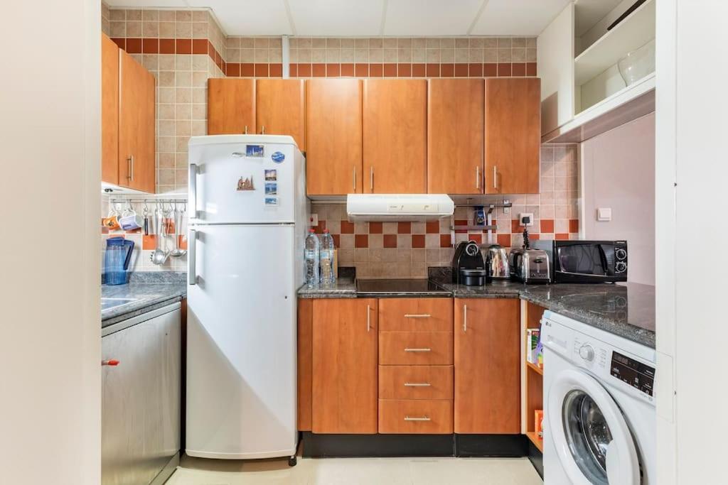Apartamento Near & Metro Dubái