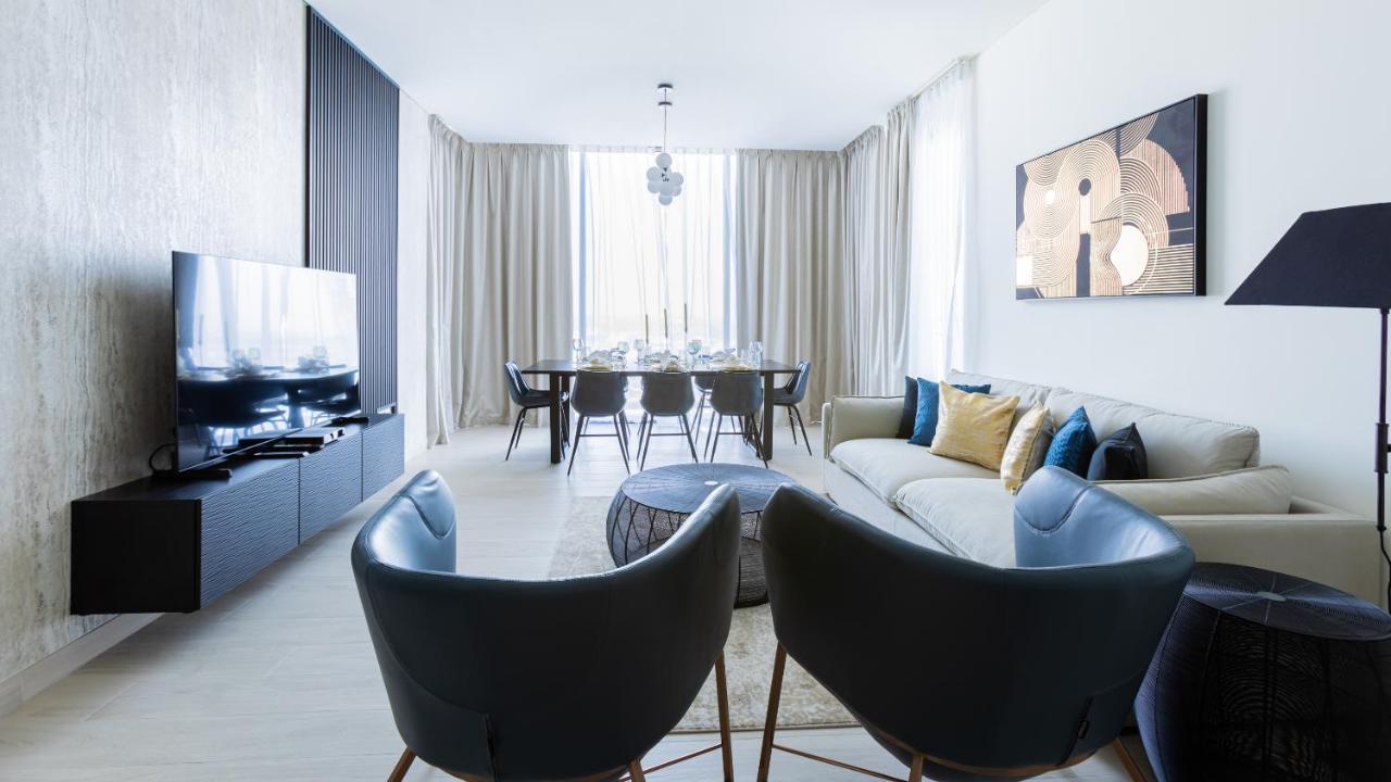 Appartement Nasma Luxury - Luxury Retreat With Balcony And Stunning City View Dubaï