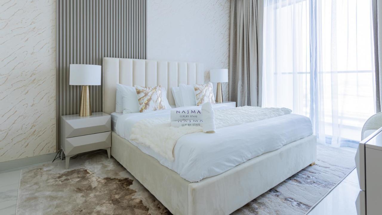 Nasma Luxury - Luxury Retreat With Balcony And Stunning City View Appartement Dubaï