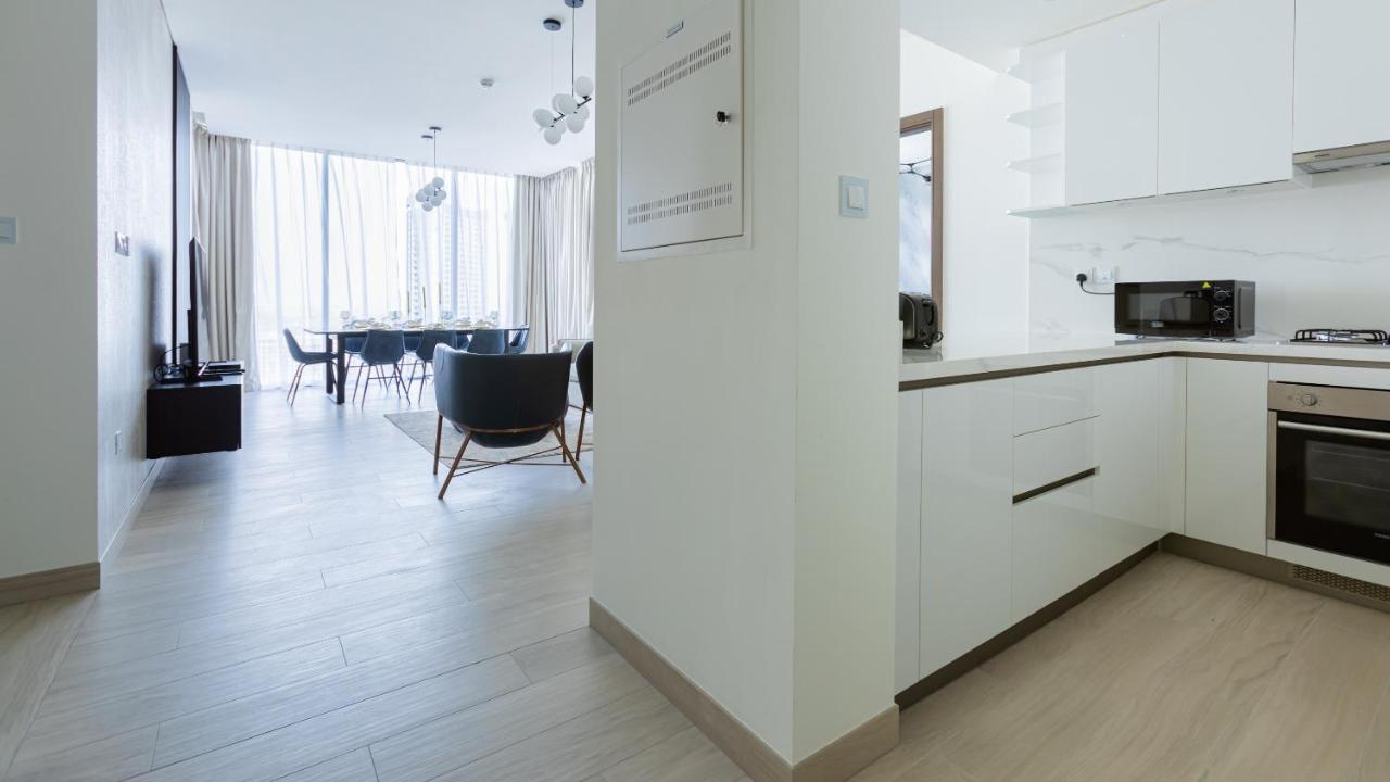 Nasma Luxury - Luxury Retreat With Balcony And Stunning City View * Dubaï