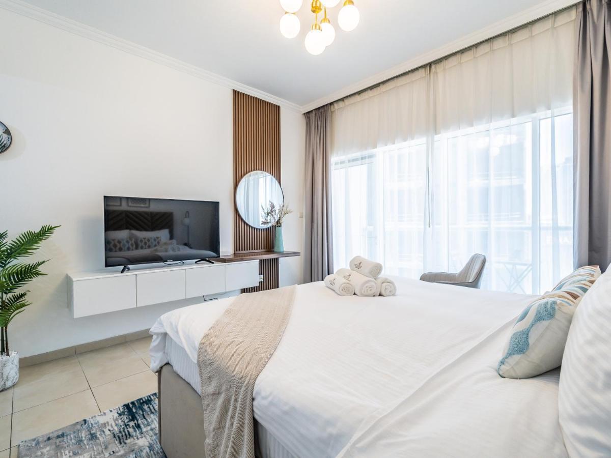 Appartement Delightful Studio With Balcony - Burj Al Nujoom