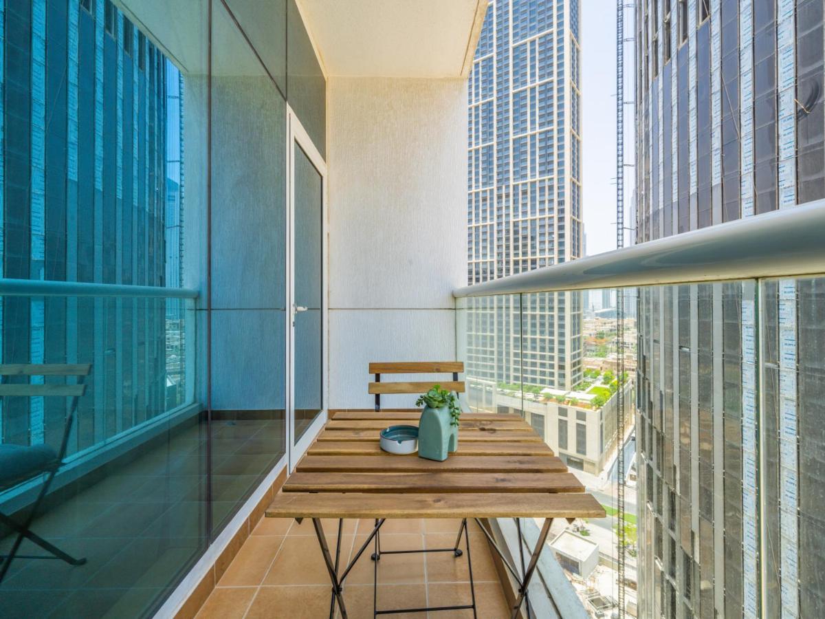 Appartement Delightful Studio With Balcony - Burj Al Nujoom Dubaï