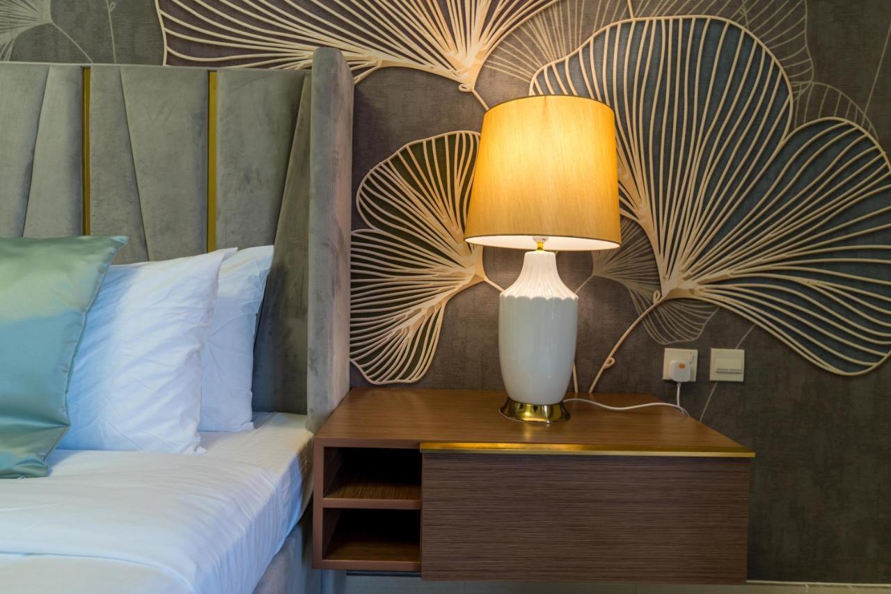Apartemen Simply Comfort In Sarai Palm Jumeirah *