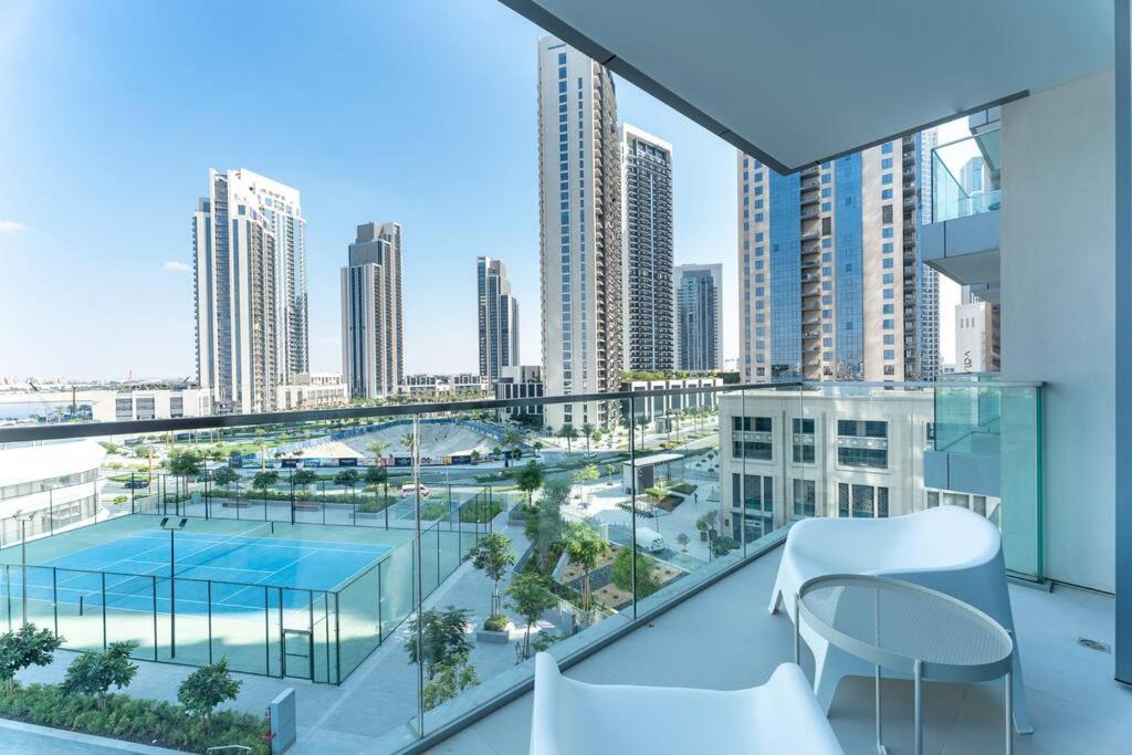 Vogue Waterfront Living - The Grand Creek Harbour Dubaï