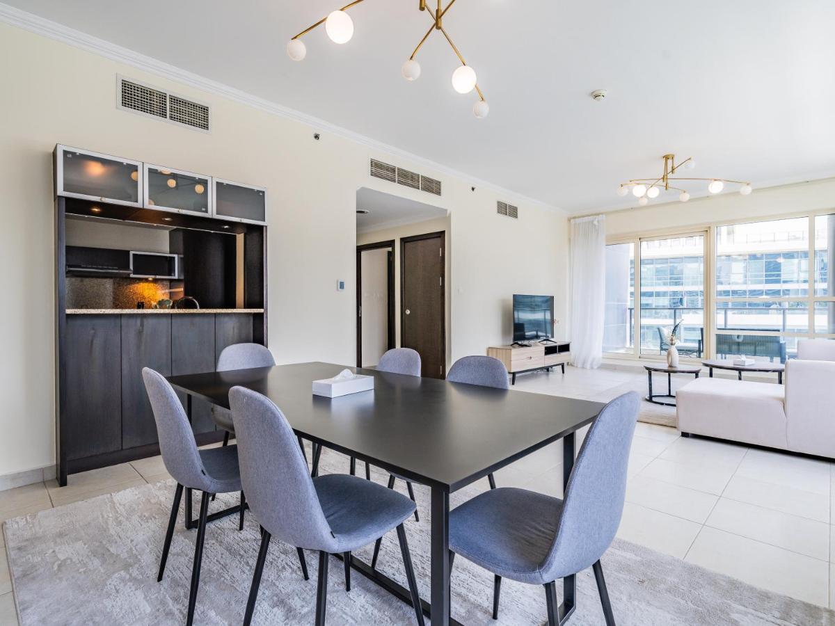 Magnificent 2 Bedroom With Balcony - Marina Appartement *