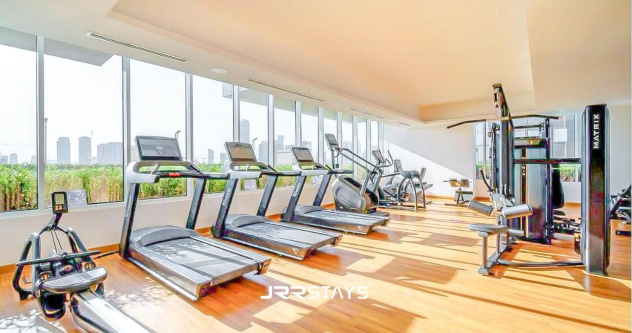 Contemporary Studio In Jvc - Panoramic City Views