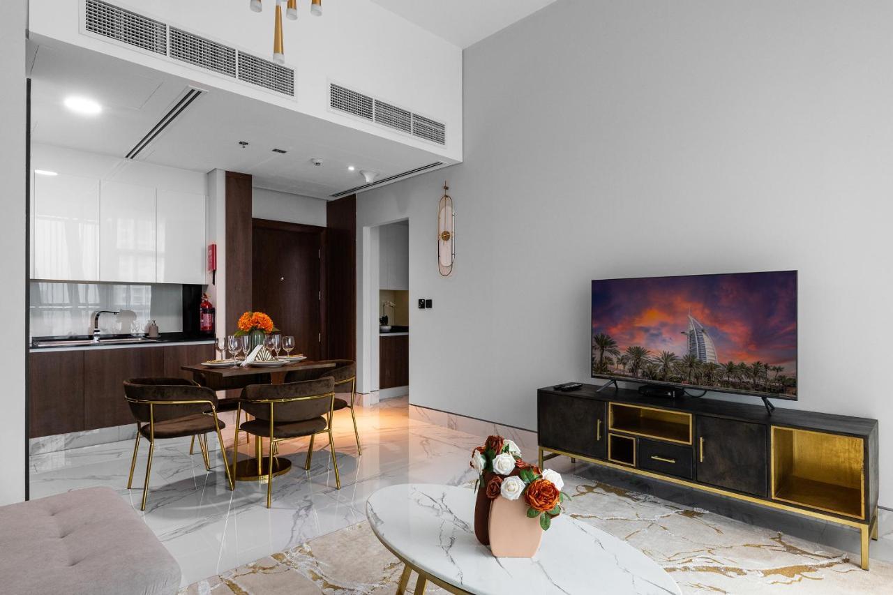 J One Tower Luxury From Estate Dubaï