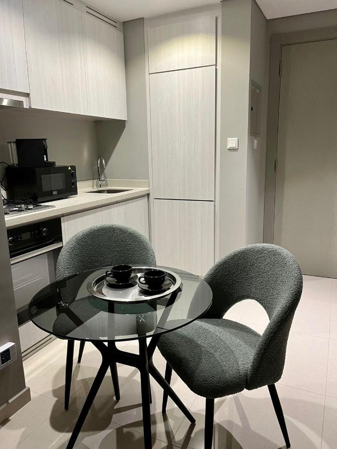 Lägenhet Keyrock Living - 1 Bedroom - Business Bay - Near Metro Station - Zada Tower Dubai