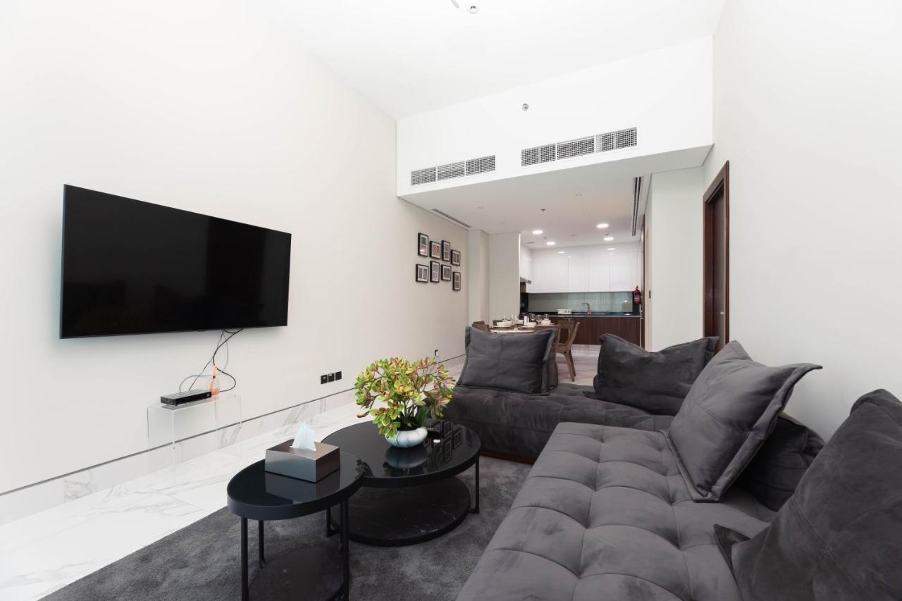 Apartment Simply Comfort In J One Tower Dubai