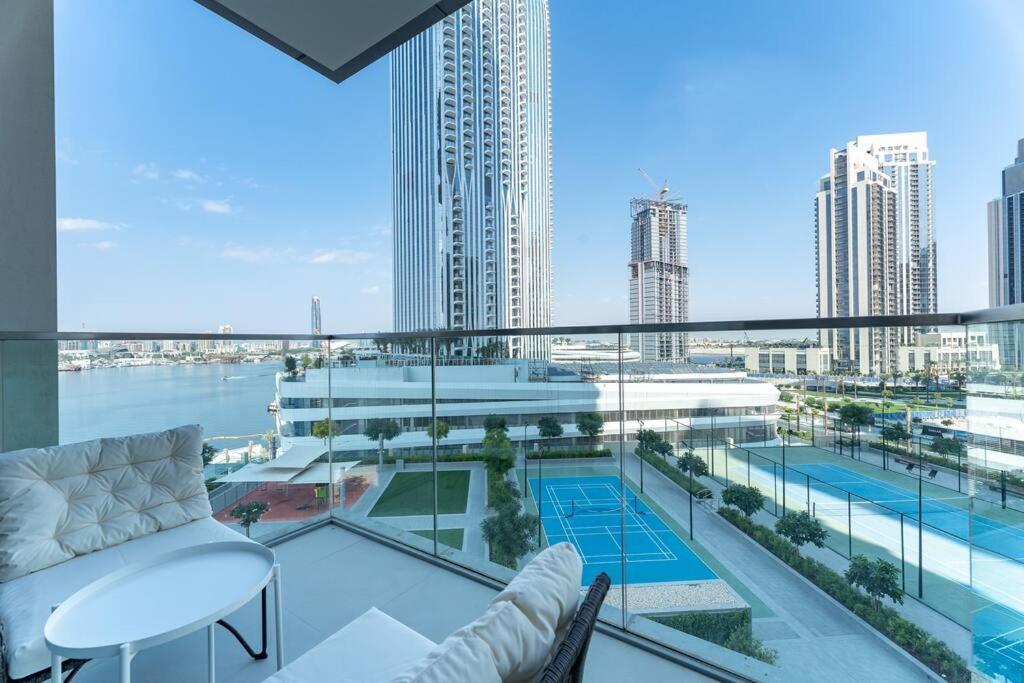 Vogue Waterfront Living - The Grand Creek Harbour Dubaï