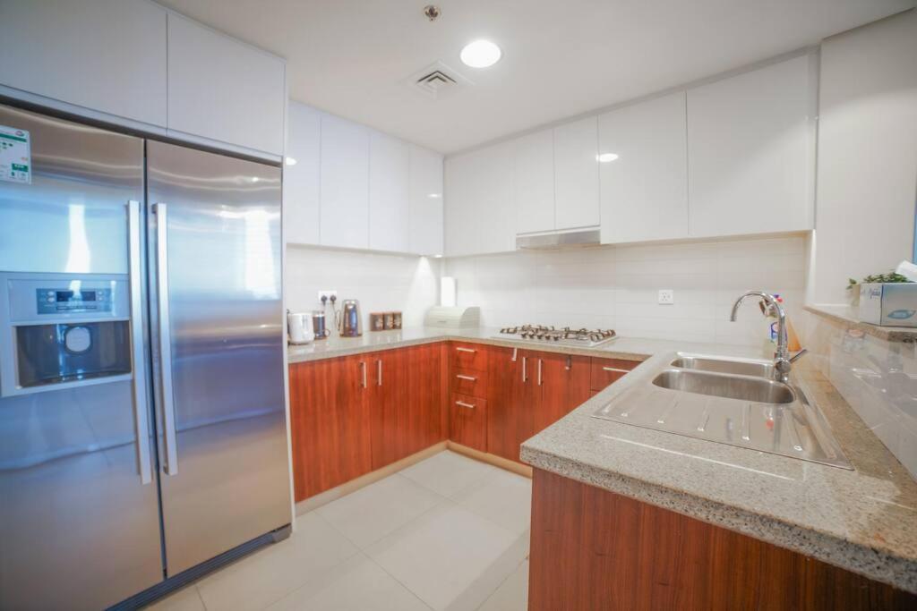 First Class 2br With Full Skyline & Sea View Apartamento Dubái