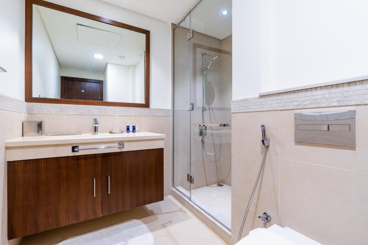 Vacay Lettings - Burj Vista High Floor Burj Khalifa & Fountain View Lägenhet *