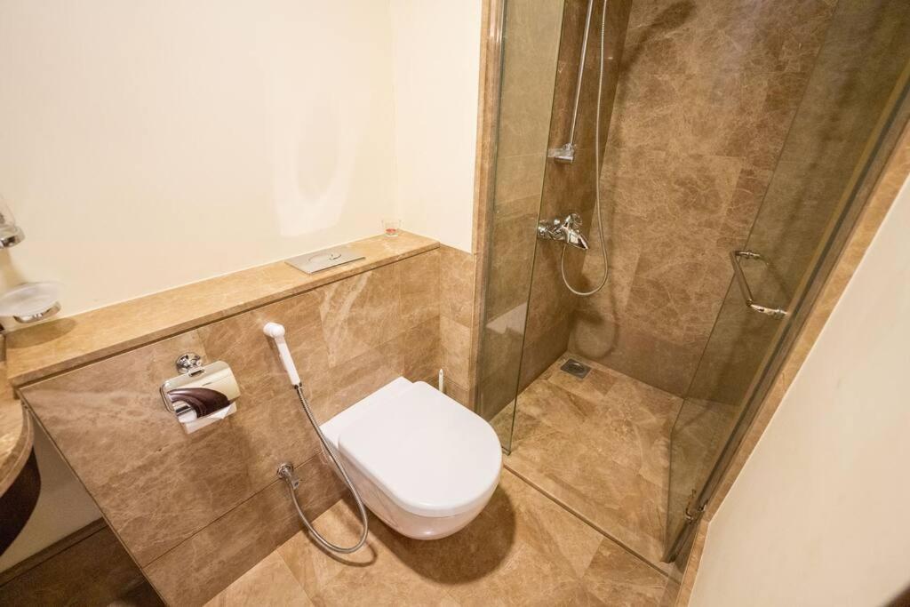 Palm Jumeirah Spacious 1 Bed Private *