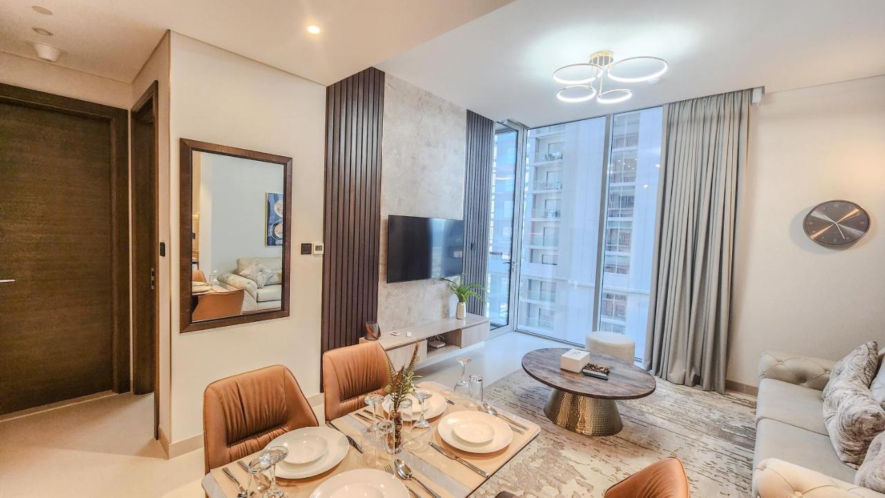 By Latinem Luxury 1br Cv B905 Near Burj Khalifa Dubái