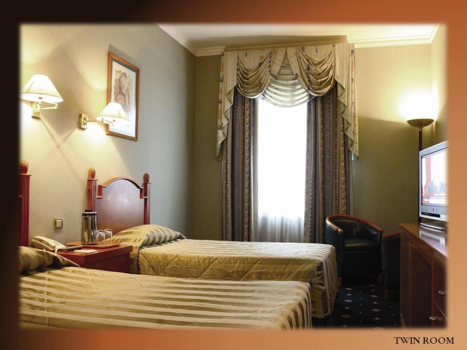Sea View 4*