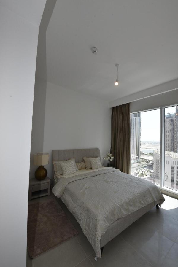 Apartment 2 Bhk Familly - Creek Horizon Tower 2 *