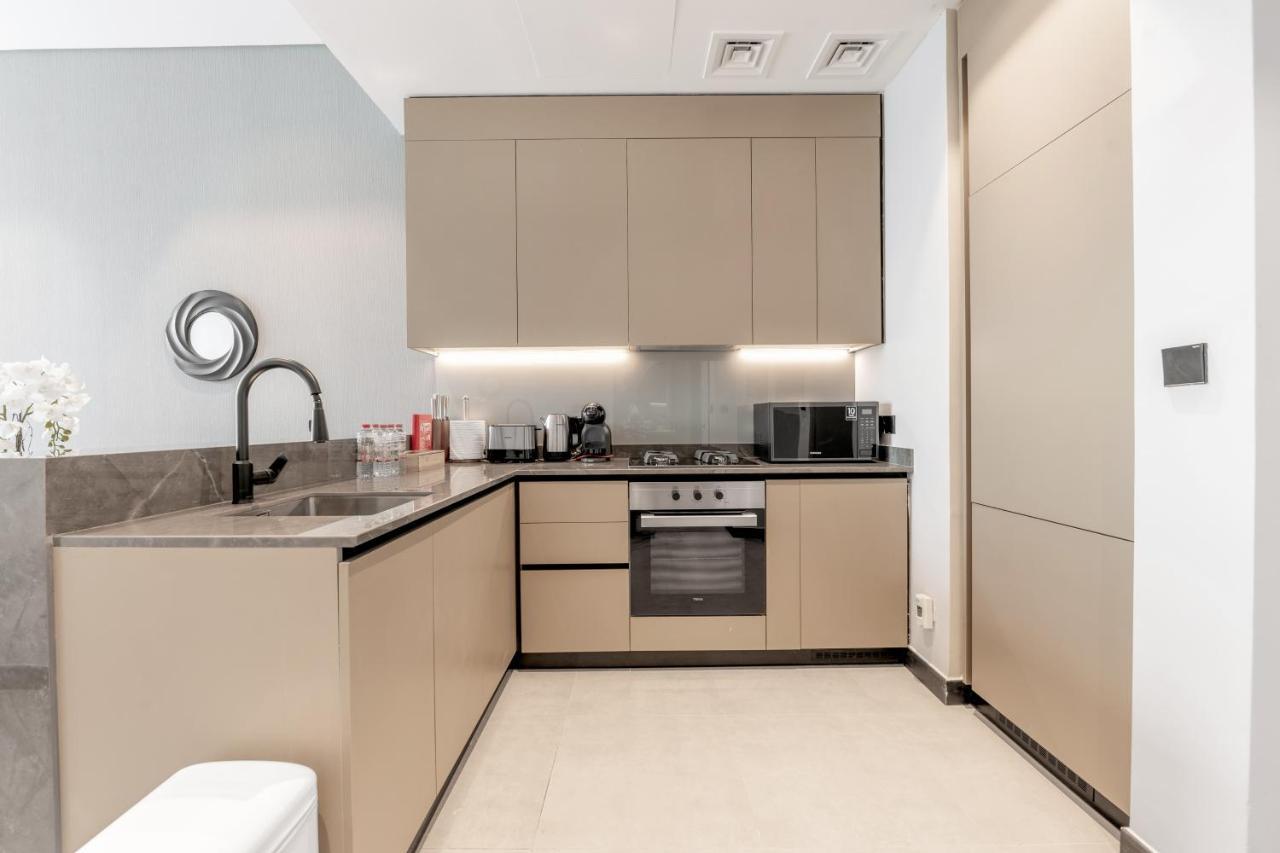 Downtown Ultra Luxury 1br - 15 Northside - Burj Khalifa View * Dubai