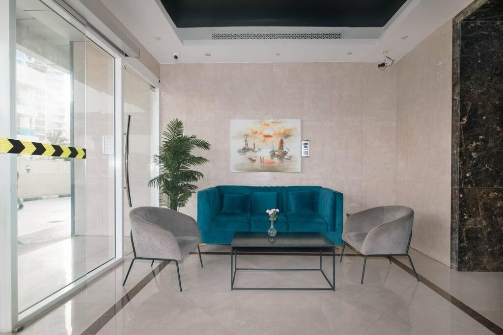 Apartment Urban Caves - Chic With Balcony Near The Walk Jbr *